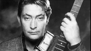 Chris Rea about finger clicks in &#39;A Kind Of Magic&#39;. Bob Fischer Sits In, BBC Tees, 12.09.2017