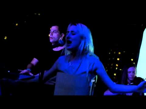 Zola Jesus -