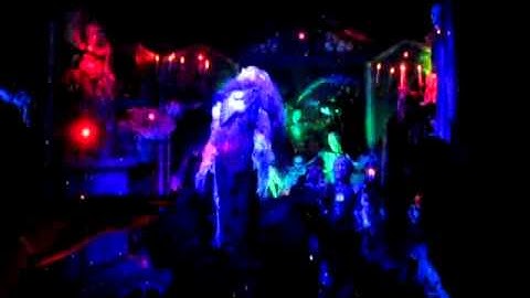 HAUNTEDPROPS.COM ZOMBIE SHOOT