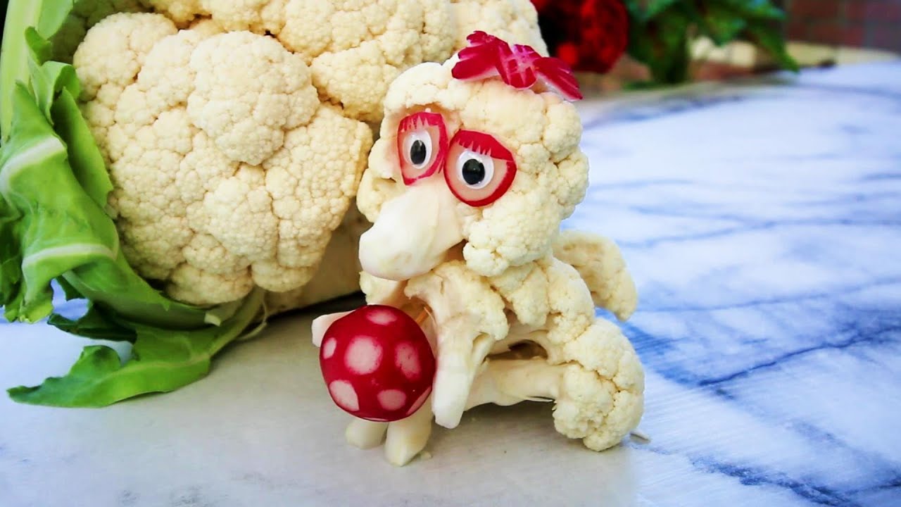 Fruit & Vegetable Carving - Cauliflower puppy play football? - YouTube