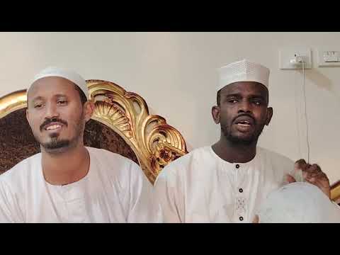 المادح مصطفى ودمبروكه و المادح مدثر عوض الجيد في المدينه المنوره مدحة الجنان في الروضه