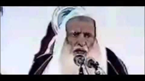 تلاوة نادرة للشيخ العثيمين