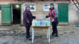 Все буде Україна! Маленька ферма Brown Swiss, торговий день - гроші кізяком не пахнуть...