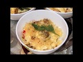 Отличный порционный салат с курицей и ананасами