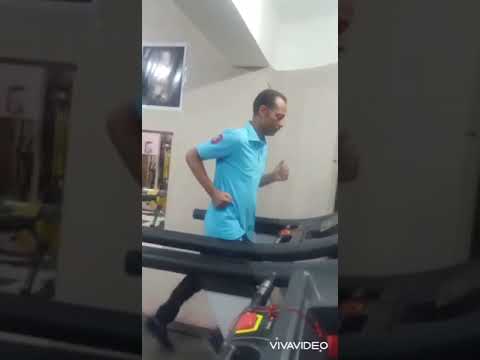 احمد زكى اتقدم اتقدم