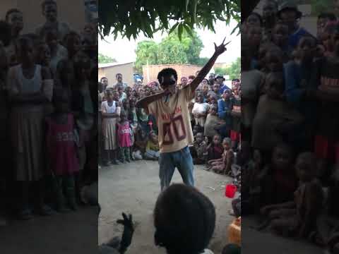 Maniga Boy Aki Cheza Kwenye Msiba Wababa Mzazi Wa Msanii FAYA MTU MUBAYA