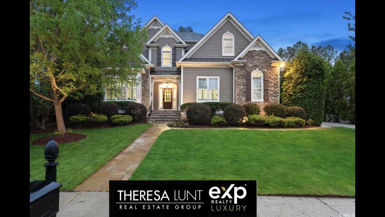 House for sale Cary NC 1103 Weycroft Ave.Theresa Lunt Real Estate Group