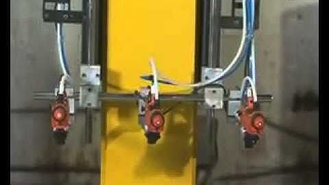 Robot sơn tĩnh điện