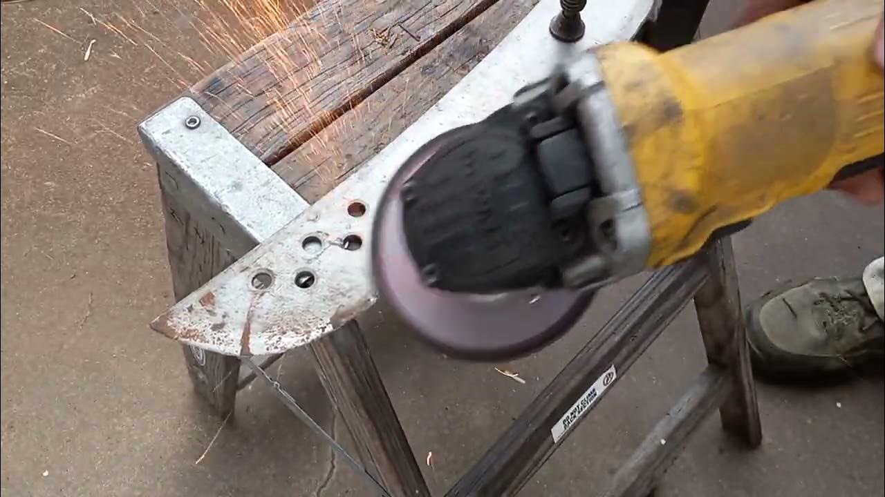 Sharpening the hook of a Fiskars XA3 WoodXpert Machete : r/sharpening