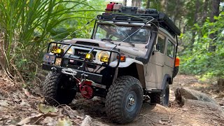 1/10 Scale RC : Ultimate Scale Toyota Land Cruiser FJ40(RC4WD) Off-road Driving.