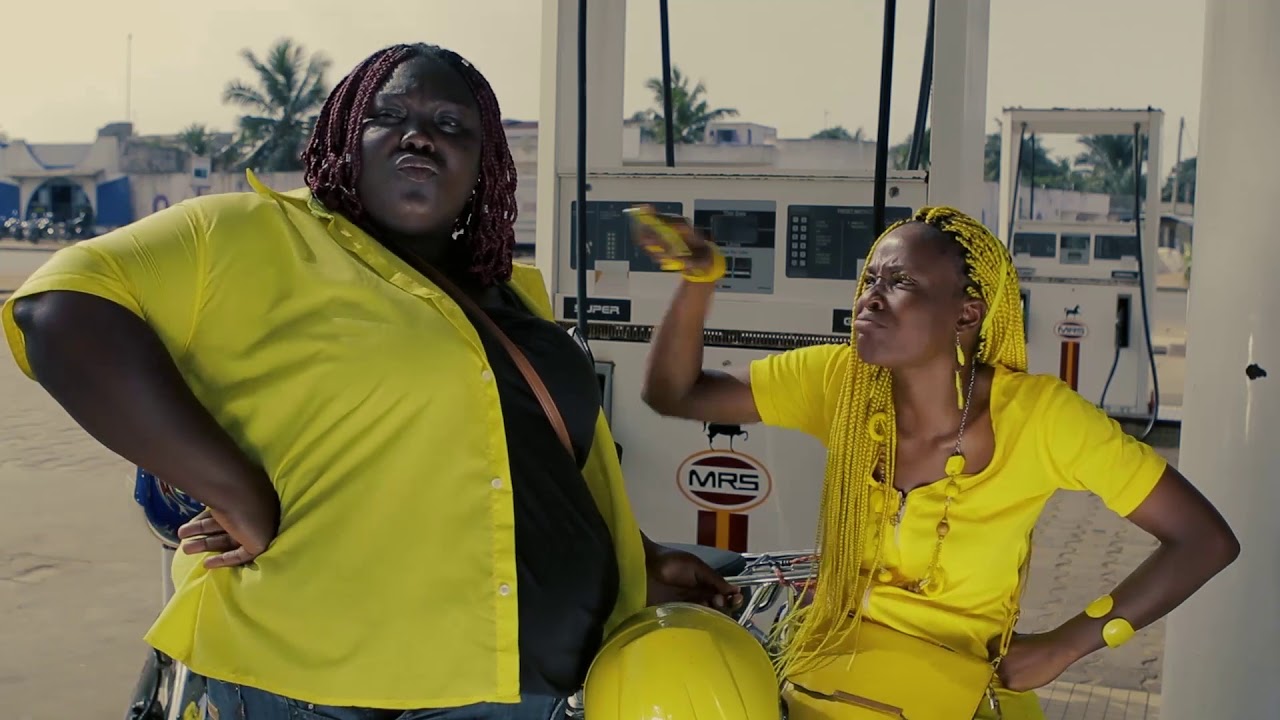 02 La Dispute Mina 1