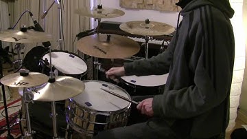 Steve Smith Lick - Drum Licks - The Drum Ninja (Free Drum Lesson)