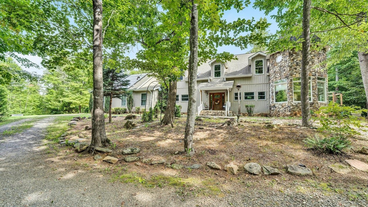 11289 Sontag Rd, Martinsville, VA