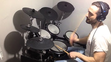 Foo Fighters - The Feast And The Famine (Drum Cover)