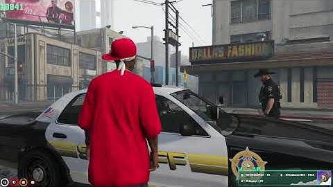 Cops try to help new citizen Mike Block / Nopixel GTA V RP