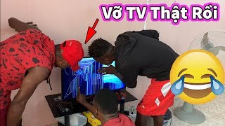 Quanglinhvlogs || Troll Team Làm Vỡ TV Của Mấy Anh Đen Và Cái Kết | Prank Team