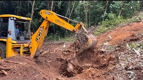Jcb 3dx pulling out and removing huge tree root #jcb #jcb3dx #jcbpower #jcbcartoon  #jcbtractor