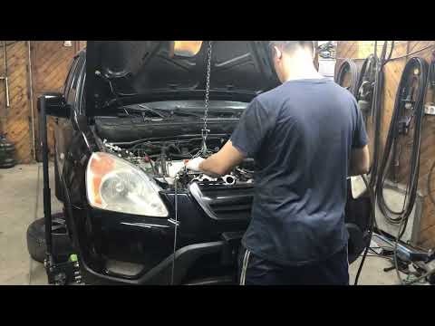 Замена двигателя Хонда СРВ 2 серия. Honda CRV unpacking and removing the motor 2 series