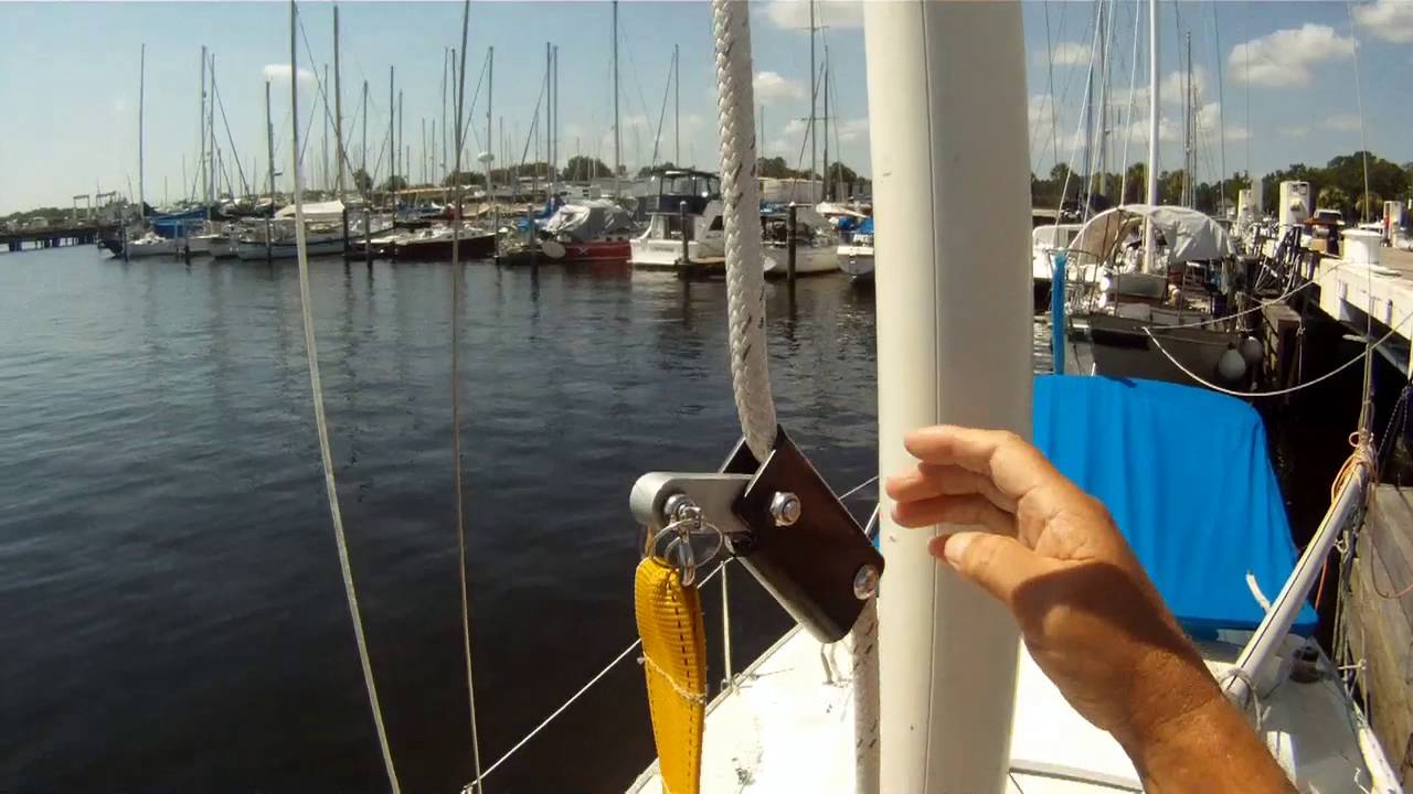 climbing sailboat mast solo