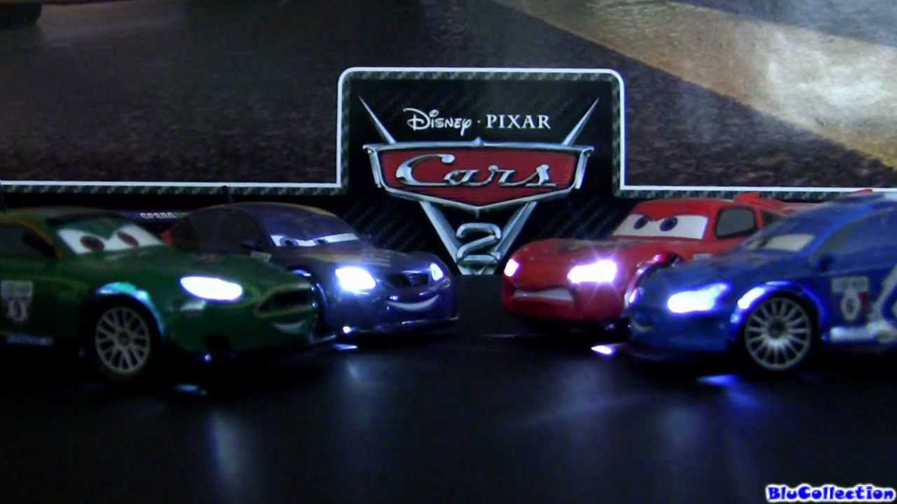 Light Up Cars 2 Deluxe Set Raoul CaRoule Max Schnell Lightning McQueen