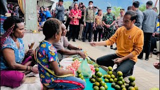 Presiden Jokowi Kunjungi Pasar Pharaa, Jayapura, 7 Juli 2023