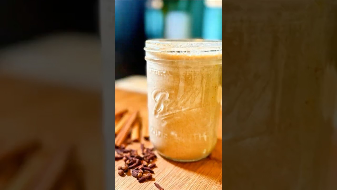 Make this sugar-free pumpkin spice creamer at home — delicious in coffee AND matcha