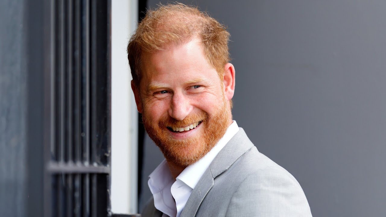 Prince Harry makes ‘sly dig’ at Prince William during major speech