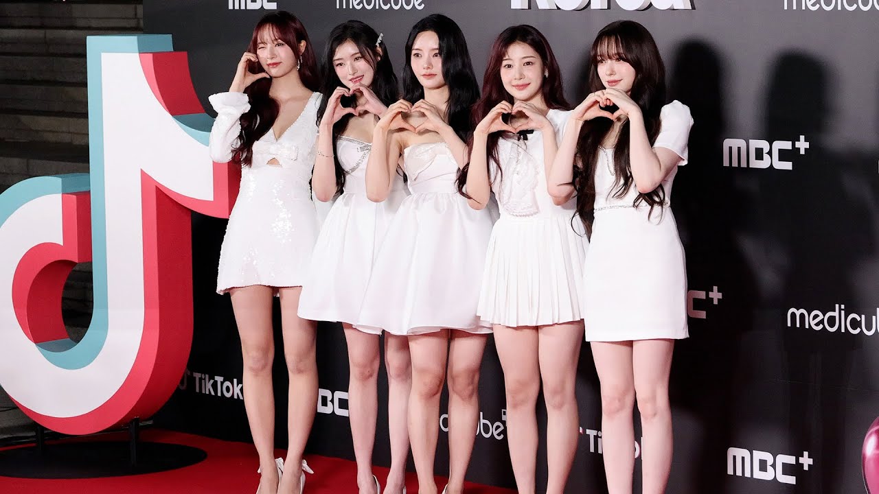 피프티피프티(FIFTY FIFTY) 틱톡 어워즈 레드카펫 직캠 (RED CARPET) | TikTok Award • 241115