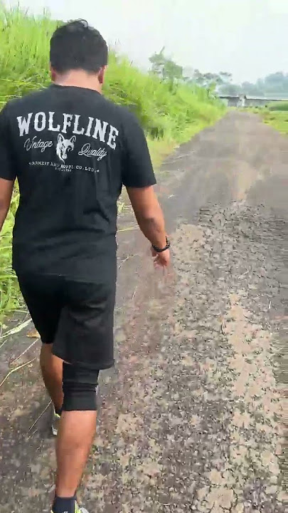 Jalan kaki pagi cari keringat #jalanpagi #biarsehat #youtobeshorts #youtobepemula #liburanseru