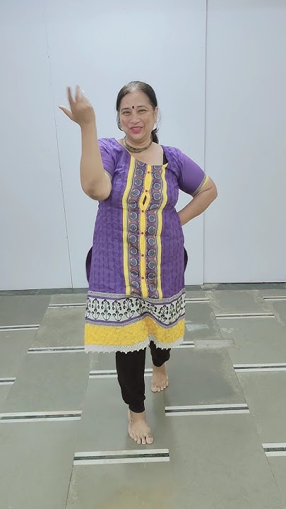 dance-performance-by-rising-dance-classes-student-sonali-pawar-on