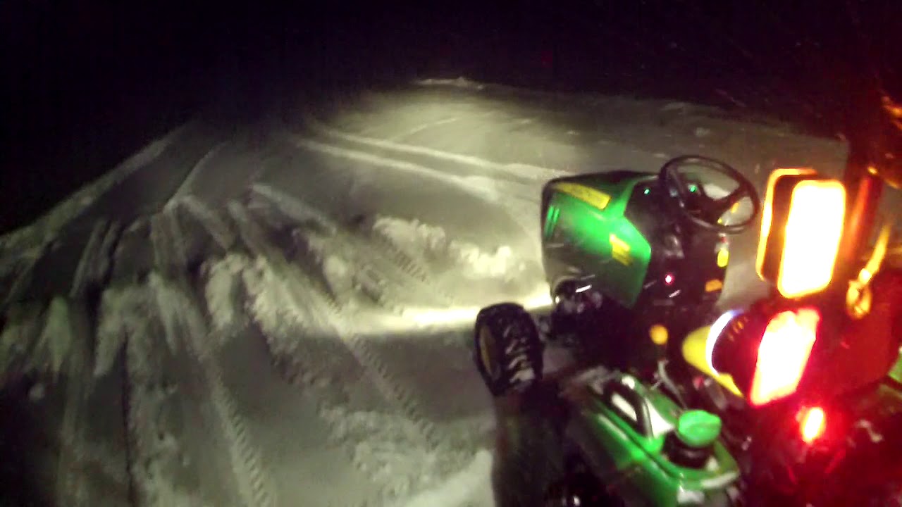 Night Plowing with John Deere 1023e YouTube