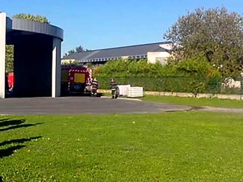 1 iere partie de la manoeuvre des Sapeurs Pompiers