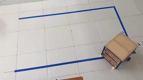 Trajectory tracking robot using adaptive Pure Pursuit algorithm Demo 1