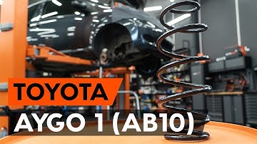 Hoe een spiraalveer vooraan vervangen op een TOYOTA AYGO 1 (AB10) [AUTODOC-TUTORIAL]