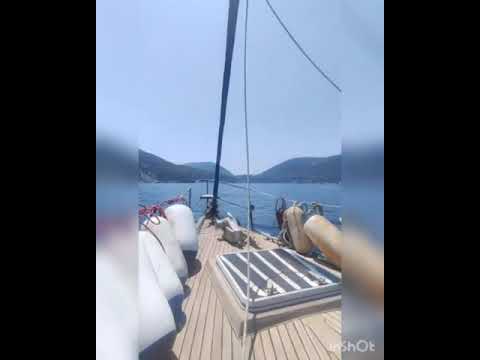 Happy crew, 4 days on sailing boat