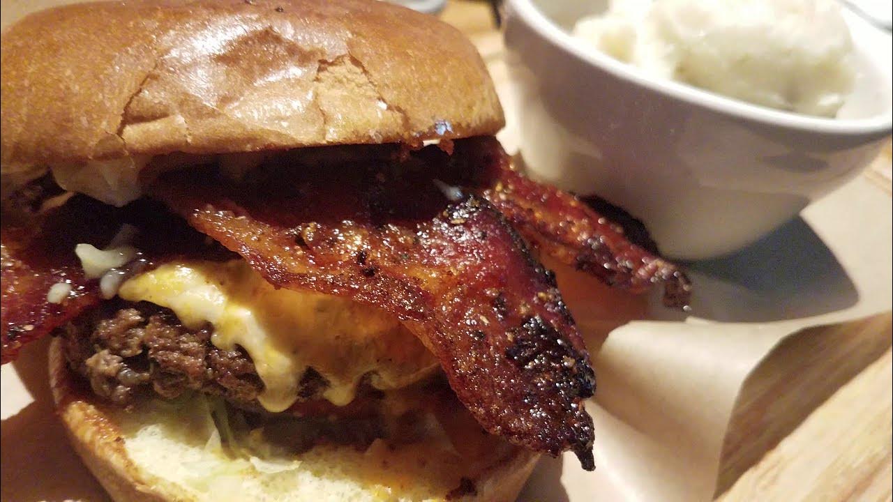 Billionaire's Bacon Burger with Cheese Mash Potato Twin Peaks
