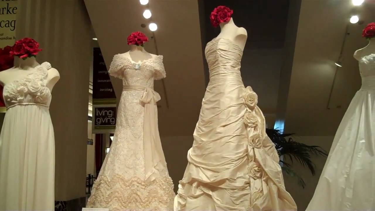 Fantastic Finds Views Gown Displays At National Bridal Market You Fantastic Finds Views Gown Displays At National Bridal Market