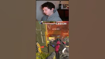 NEWCASTLE IS INSANE  #apexlegends #apex #apexlegendsclips #apexclips #apexpredator