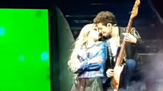 "Alzo Mi Bandera" - (Rugge y Karol) 14/11/18 (SoyLunaEnVivo) Uruguay