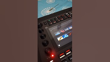Akai MPC LIVE 3 unboxing #akai #mpclive3 #akaimpclive3
