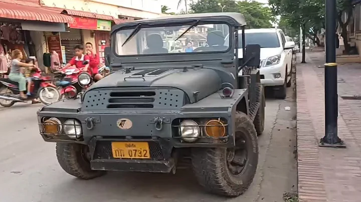Modified Willys MB Jeep military legend car review