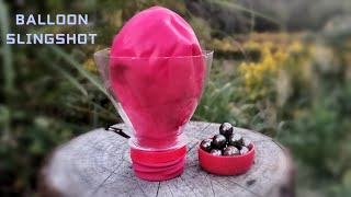 Weak balloon,strong power! How to make a pocket slingshot with plastic bottle and balloon.