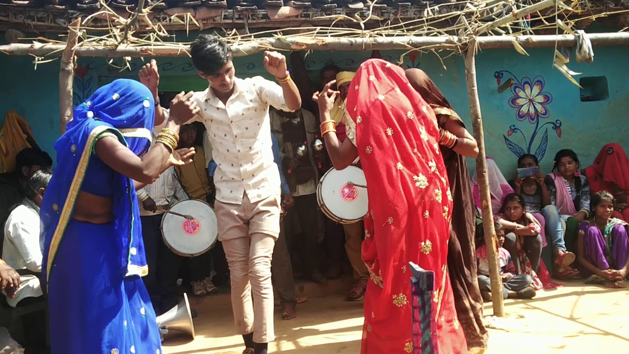 नई नवेली दुल्हन का डांस।