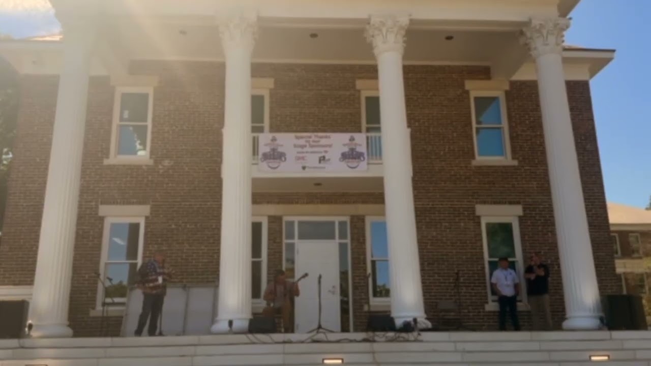 Tennessee Valley Old Time Fiddlers Convention - Banjo Competition