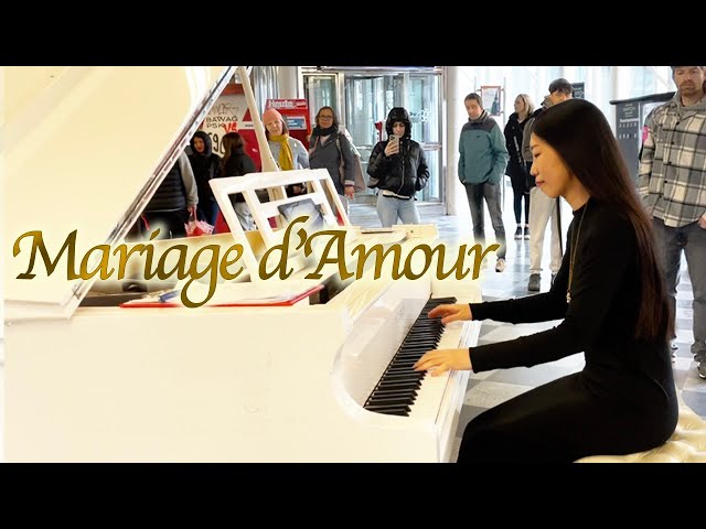 Mariage d'Amour (Spring Waltz) | Street Piano | YUKI PIANO class=