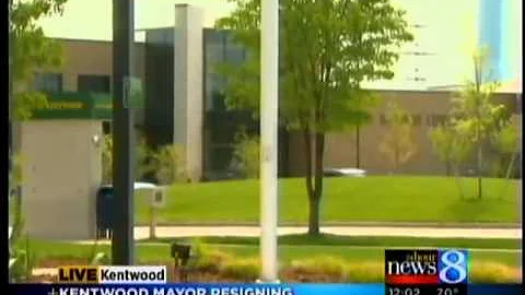 Kentwood Mayor Richard Root resigns