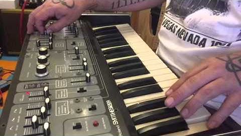 Roland system-100 model 101