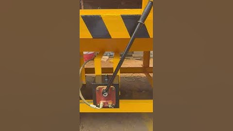 Manual Hydraulic System by JOIST Material Handling Equipment