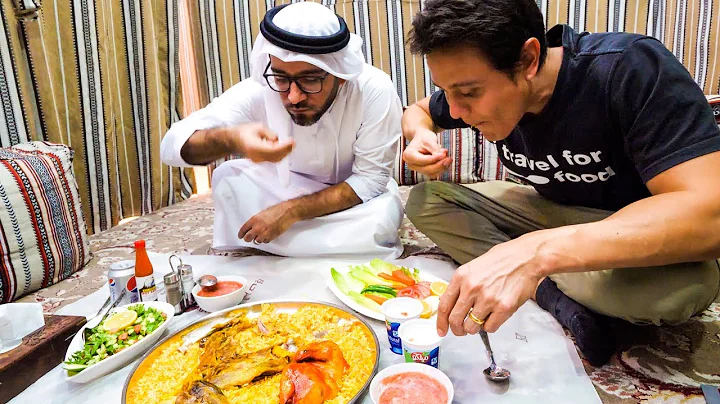 The Ultimate DUBAI FOOD TOUR - Street Food and Emi...
