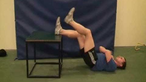 Hamstring bridge on box